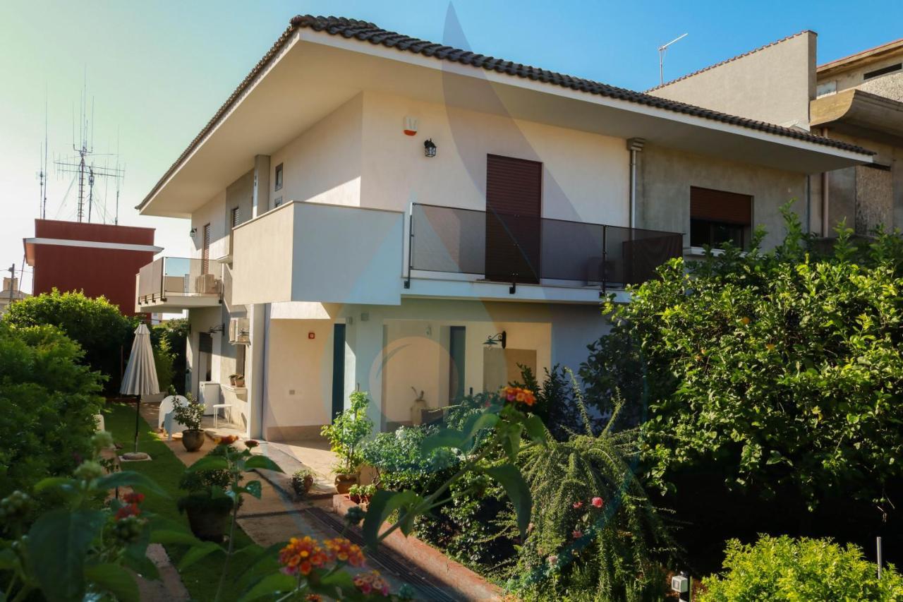 Acqua E Sale Avola Bed & Breakfast Bagian luar foto