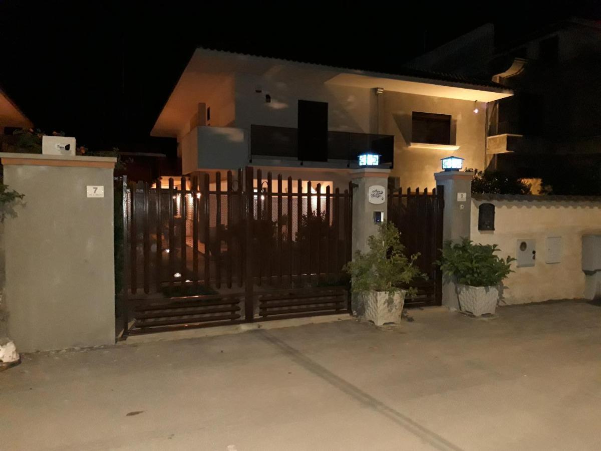 Acqua E Sale Avola Bed & Breakfast Bagian luar foto