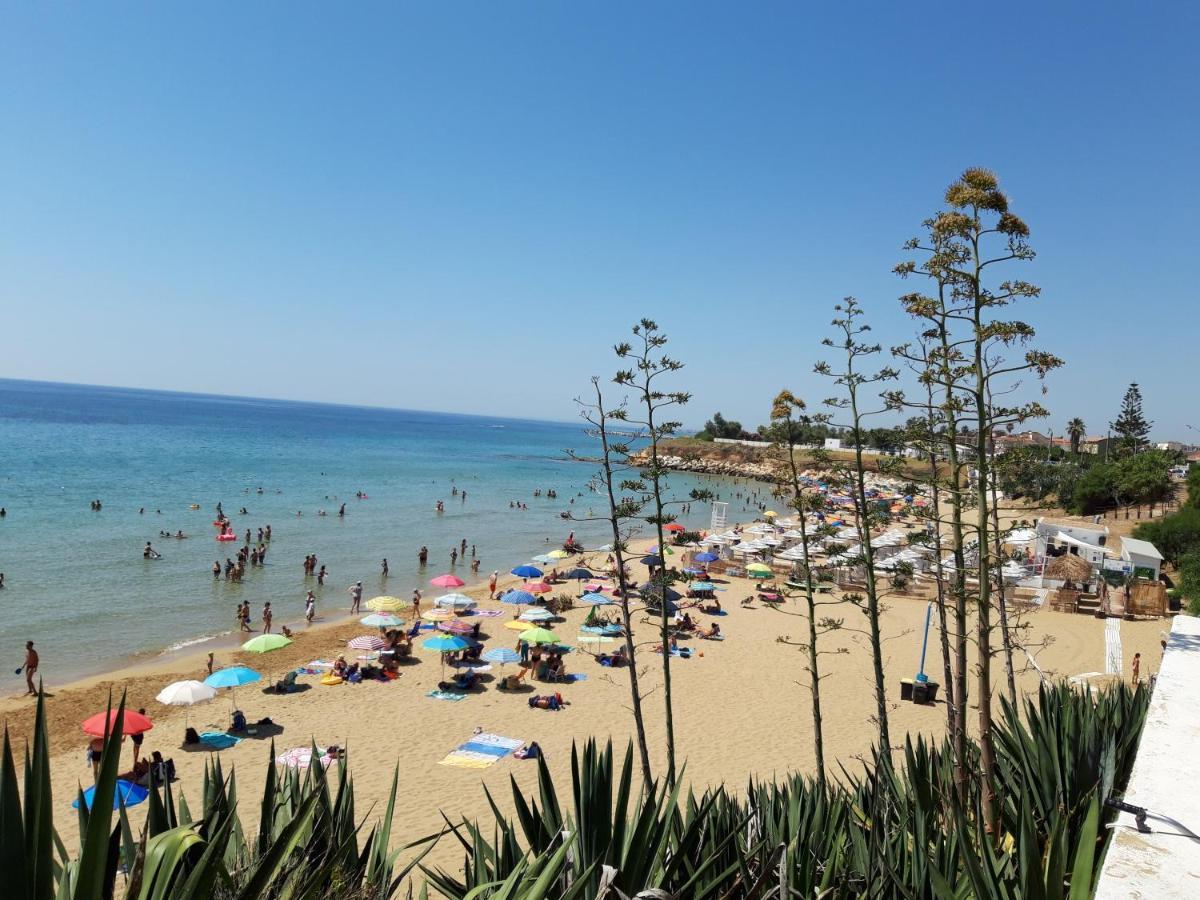 Acqua E Sale Avola Bed & Breakfast Bagian luar foto