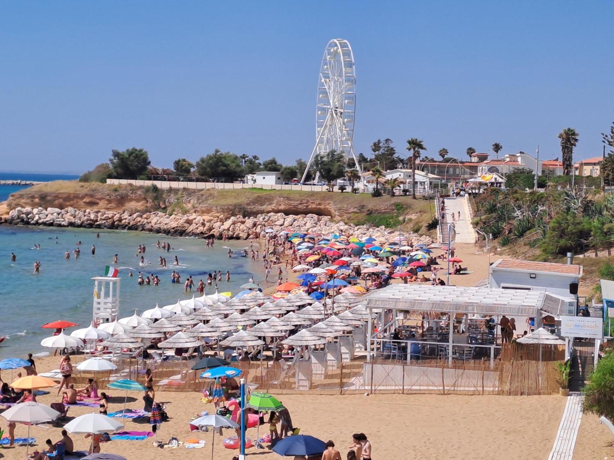 Acqua E Sale Avola Bed & Breakfast Bagian luar foto